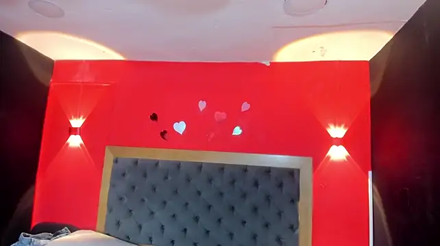 YayaHilton