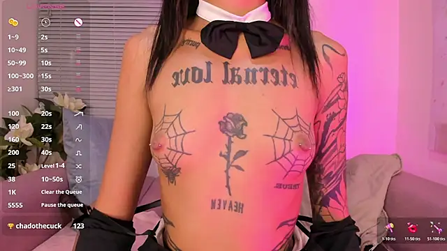 emily_burton18