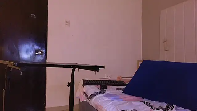 sophia_walkett_