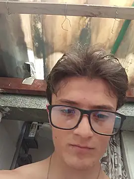 Davitfitnosuke