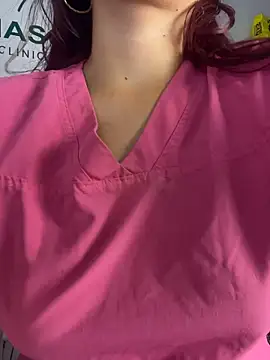 Nahomy_benet