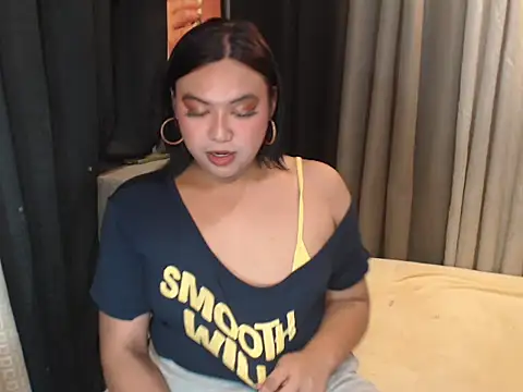 AsianHotPrecious