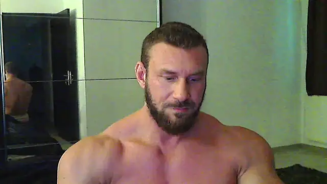 muscularkevin (M young) - creamy cum at goal,  flash dick 25