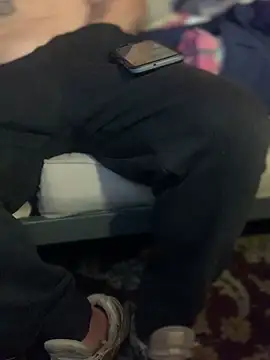 Ldnick69 live cam on StripChat