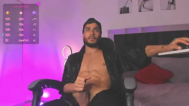 maxpower830 live cam on StripChat