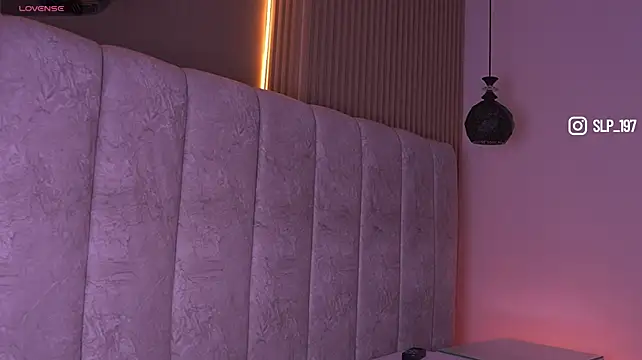 sara_lopee1 webcam