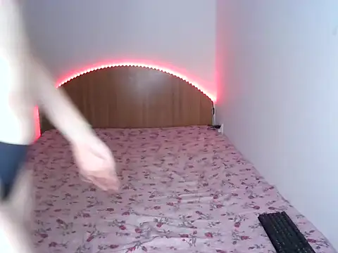 BellaNoirrXX