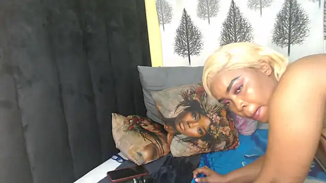 Hotsexyberry26 webcam stripchat model stream image