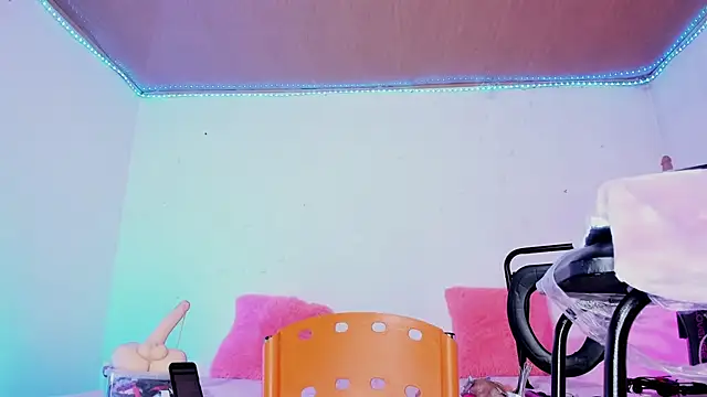 karol_stom webcam stripchat model stream image