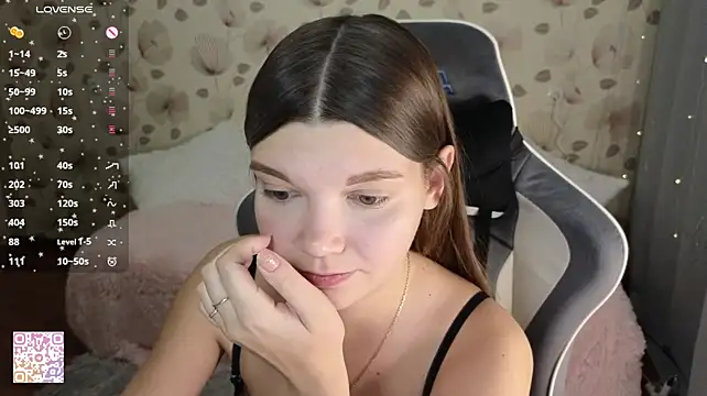 _cute_ice live cam on StripChat