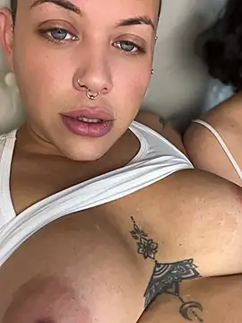 Modelo: alicetgirlbr