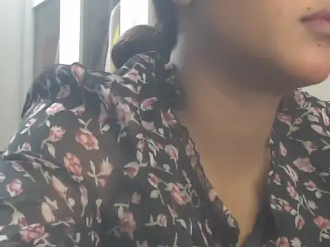 NancyRuvi live cam on StripChat