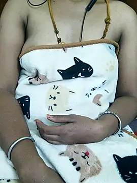 Nilatamil01