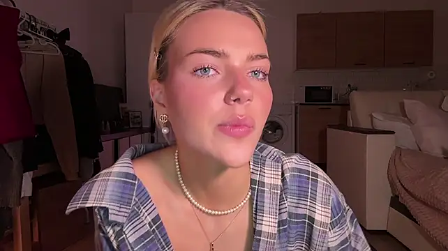 ChristelDuncombe webcam stripchat model stream image