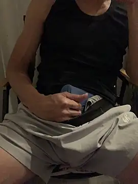boymain403 (Ask my age) - Take of pants for penis massage