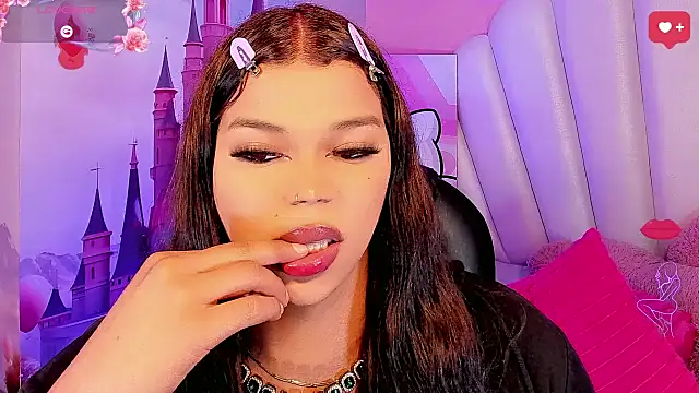 Keira_Fox31