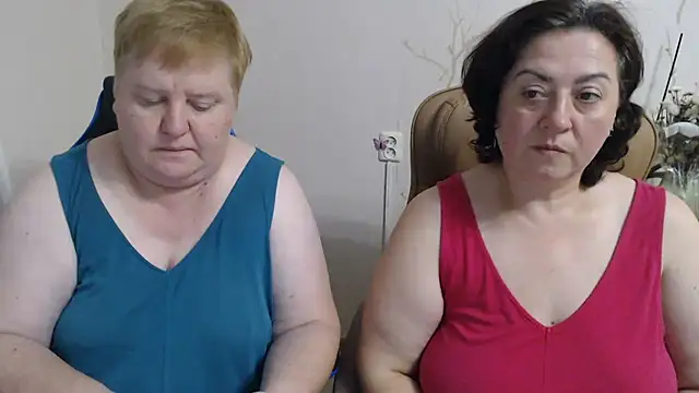 Lindy-Jeanie webcam