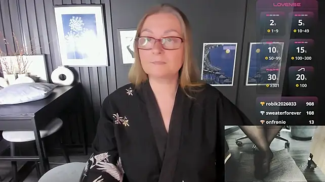 Alexandra_Kind