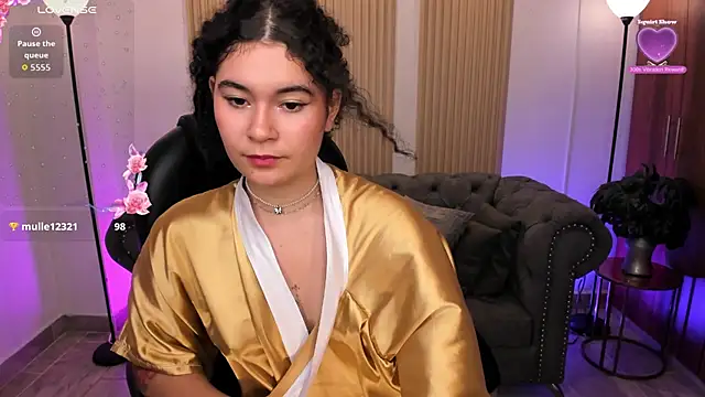 Alishaa_Rose