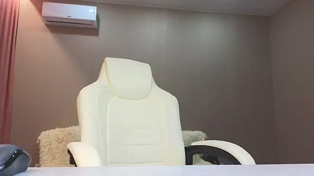 Marietta_Castro live cam preview