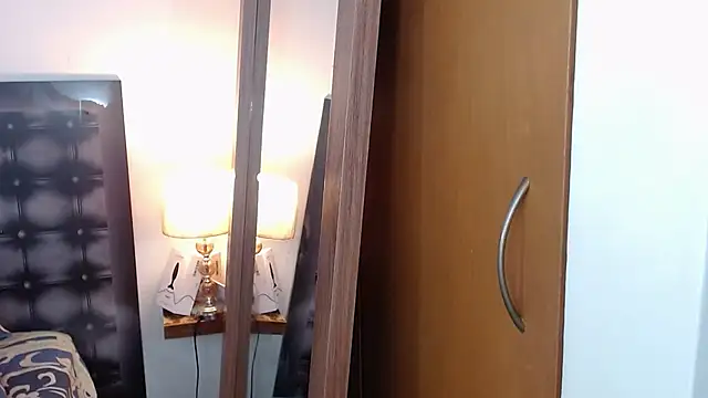 sandra_20 live cam preview