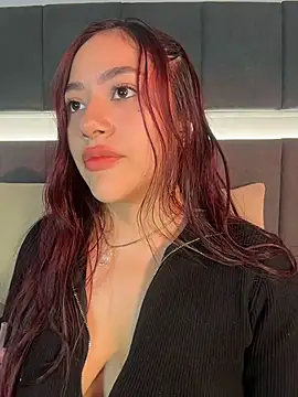 nicolle_pierce