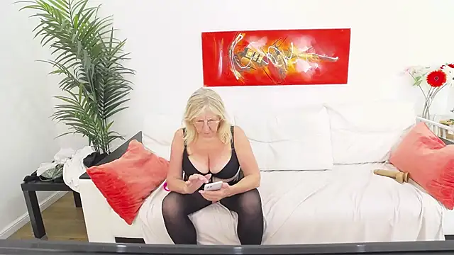 YourBustyBarbara