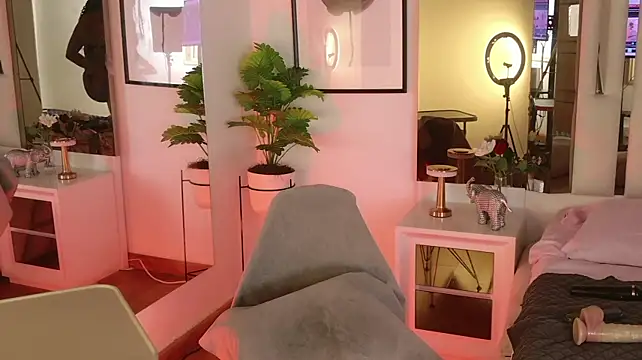 Anabella_London