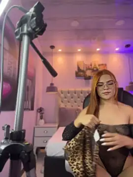SamyBlonde