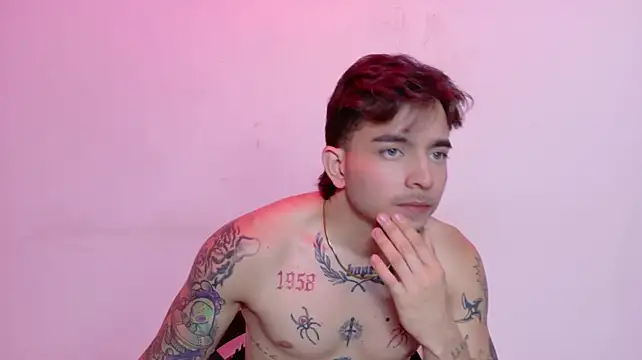 AliceandMax webcam