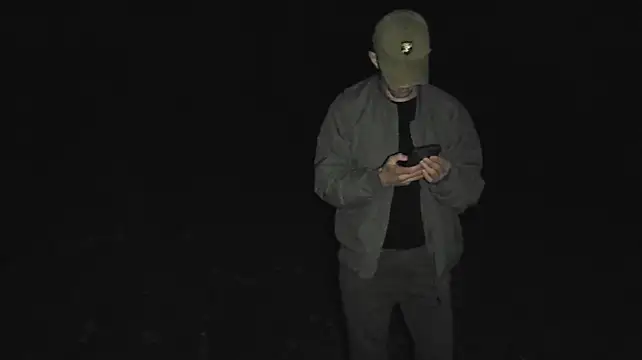 Vuitton live sex cam