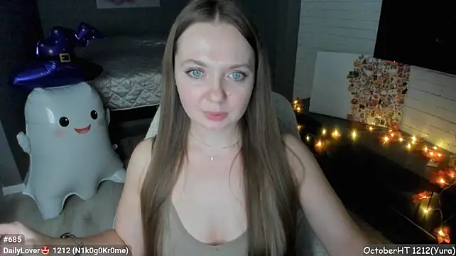 LizaGost live cam on StripChat