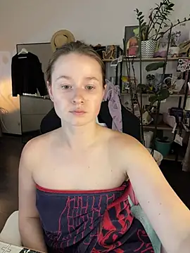sweetest_pie live cam on StripChat
