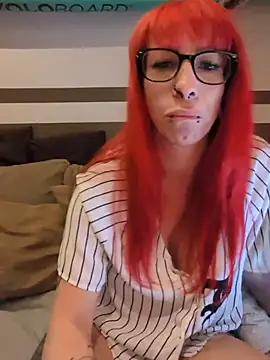 Ruby_Rebel live cam on StripChat
