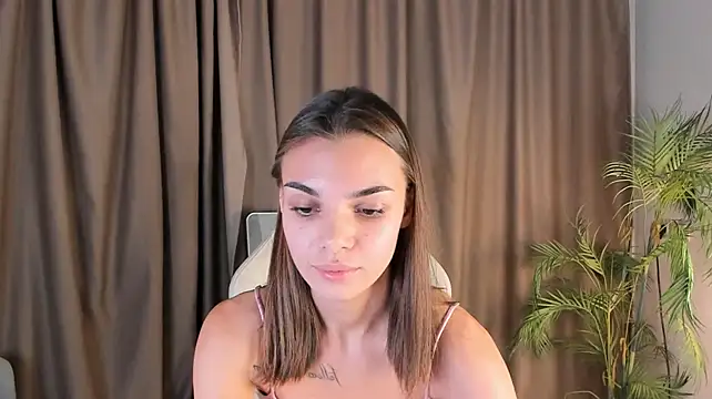 AnaMilkyway live cam on StripChat