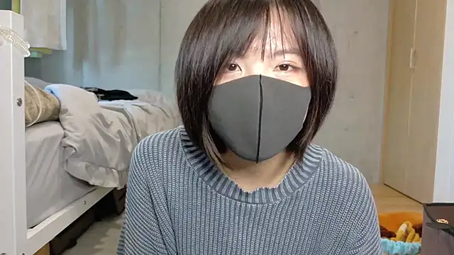yura_yukino webcam stripchat model stream image