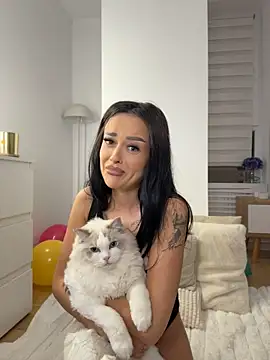 Katty_Pery live cam on StripChat