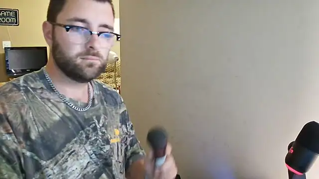 Hayes_theredneck2000 live cam on StripChat