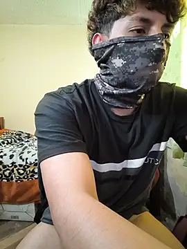 Adonis_2164 live cam preview