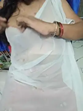 Priya_hotgirl23