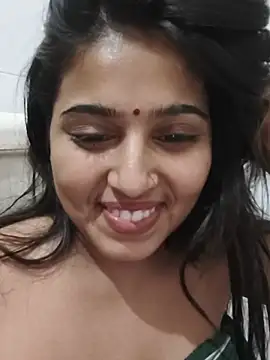 Cute-Simmi69