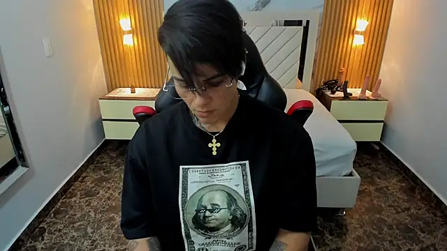 KAROLLJONES1