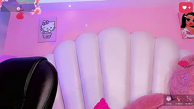Keira_Fox31