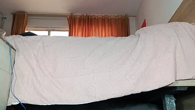 nastysweettmom live cam preview