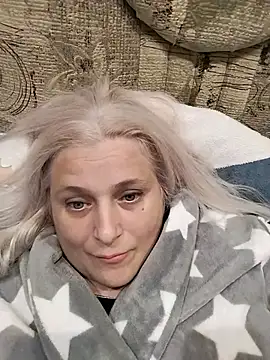 NyushaLollipop