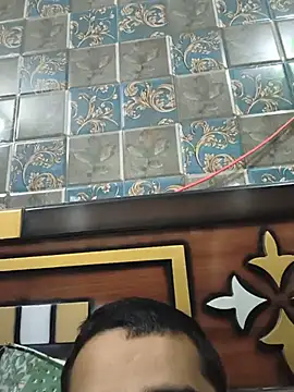 Mr_CurioX_369