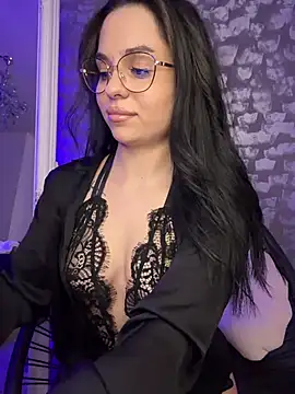 Olivia_Noor
