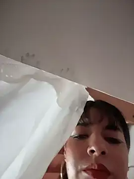 Arianna_Moore