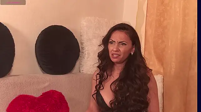 AlexissGrey webcam