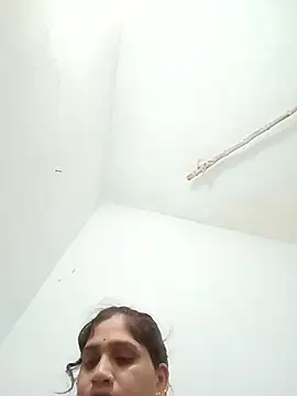 1Sexy_sapna1